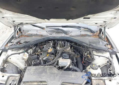 2015 BMW 328I из США, поврежденный, VIN WBA3A5G59FNS87002